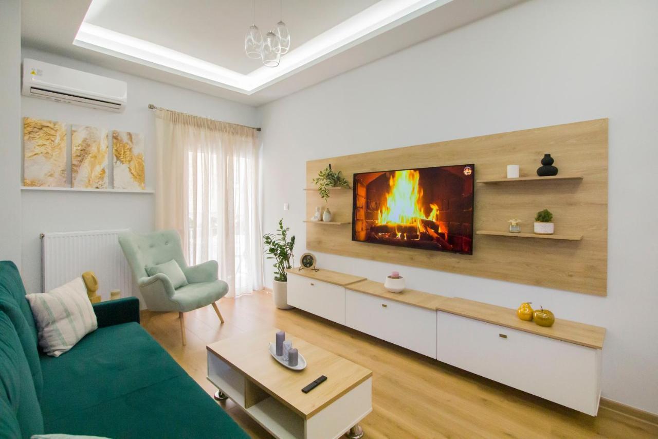 אתונה Luxurious Apt Near Ampelokipoi Metro Station מראה חיצוני תמונה